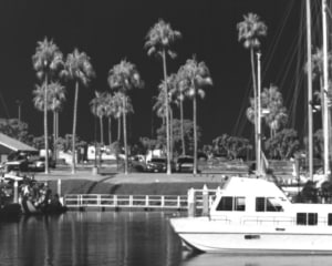 Aetos™ eSWIR (Extended Shortwave Infrared) of boat in harbor